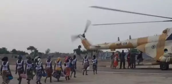 Released 82 Chibok Girls Arrive Abuja (Photo)